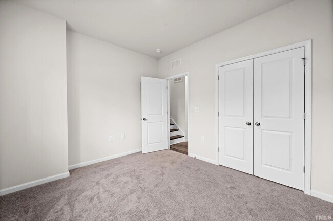 Photo - 414 Odham Ln