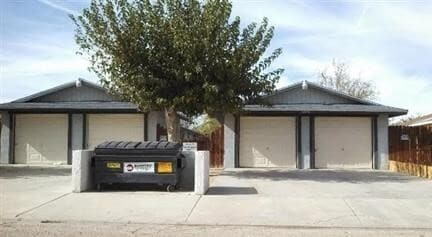 Photo - 18196 Larkspur Rd Apartamento Unidad A