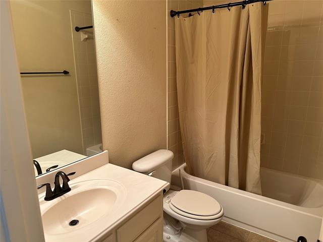 Photo - 1013 Lake Grove Dr