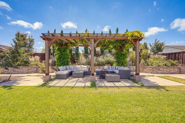 Photo - 1338 Thais Ln Unit ID1305124P