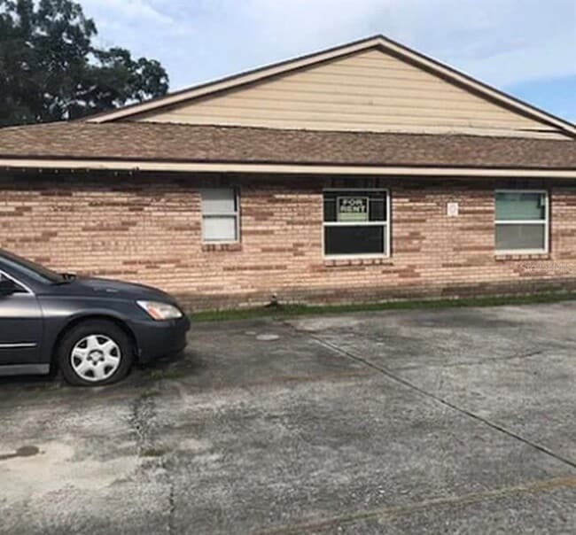 Building Photo - 3124 Bloomingdale Villas Ct