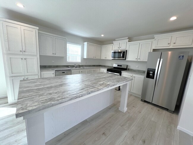 Building Photo - 5354 Coventry Dr