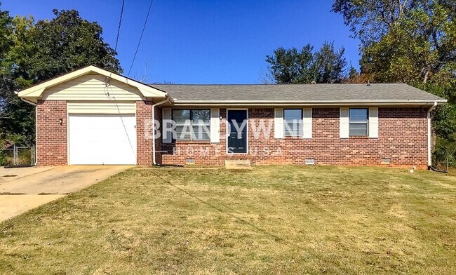 Building Photo - 2960 Preston Dr