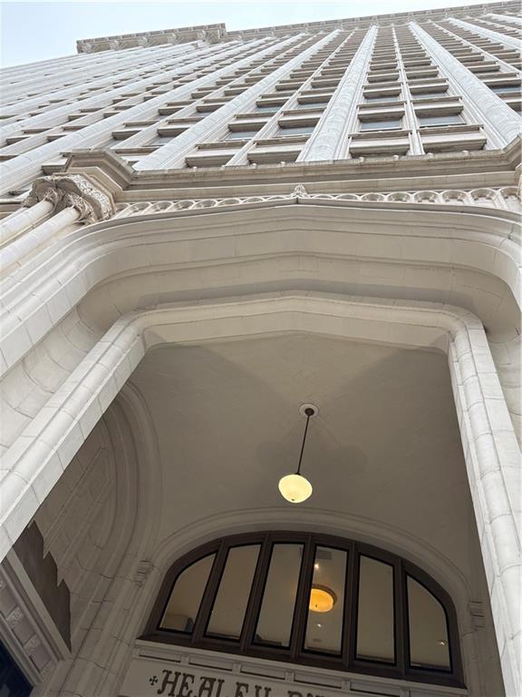 Building Photo - 57 Forsyth St NW Unit 9C