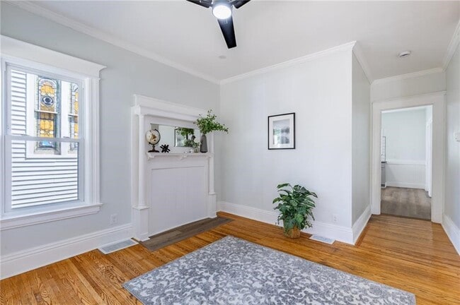 Photo - 567 Hayward Ave