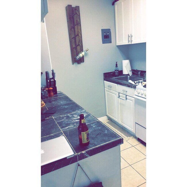 Building Photo - 473 Beacon St Unit 41B