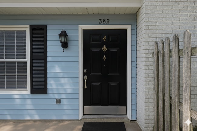 Photo - 382 Waterside Avenue