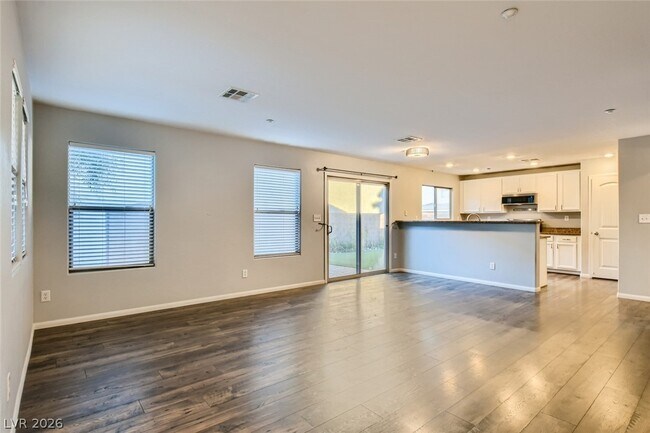 Photo - 10718 Mason Hill Ave