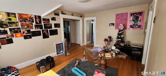 Photo - 352 Elm St Unit 3rd fl.
