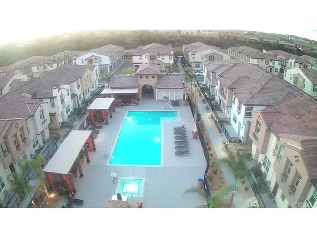 Photo - 40402 Calle Real