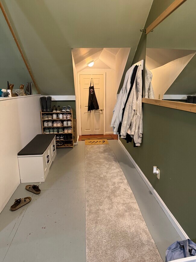 Photo - 268 State St Unit Furnished Apartment, everything included!