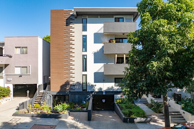 Foto alternativa - 1264 N Sweetzer