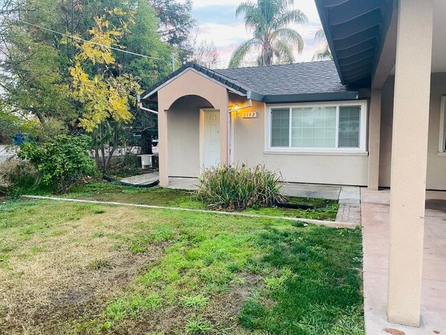 Photo - 3142 Garfield Ave