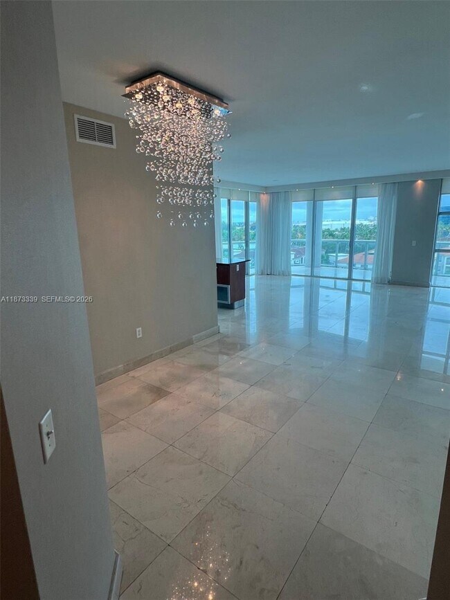 Photo - 3131 NE 188th St Unit 1-702