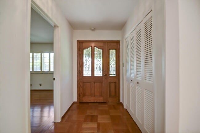 Photo - 1516 Whipple Ave