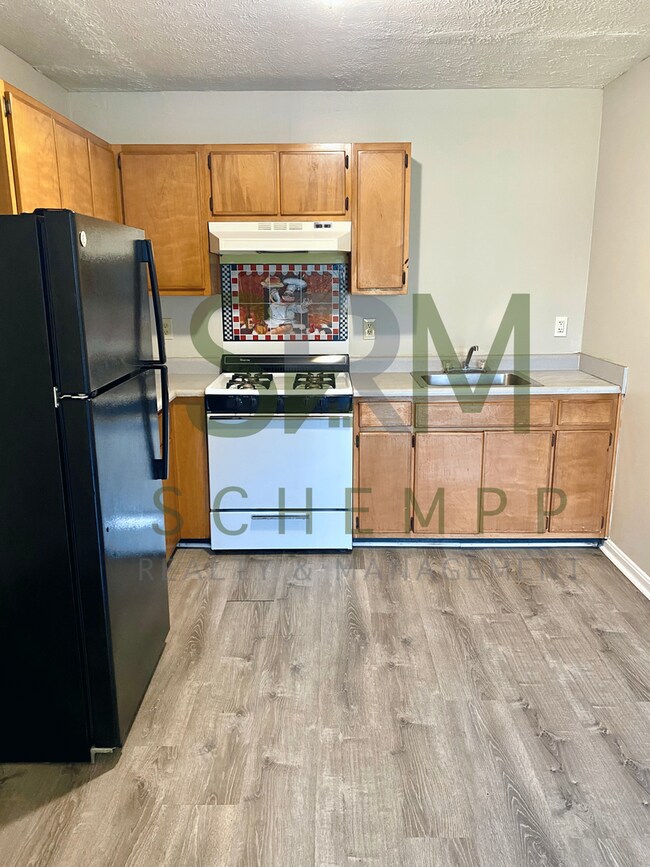 Photo - Remodeled 3 bedroom apartment in Portland - Section 8 accepted Unit 1704-2