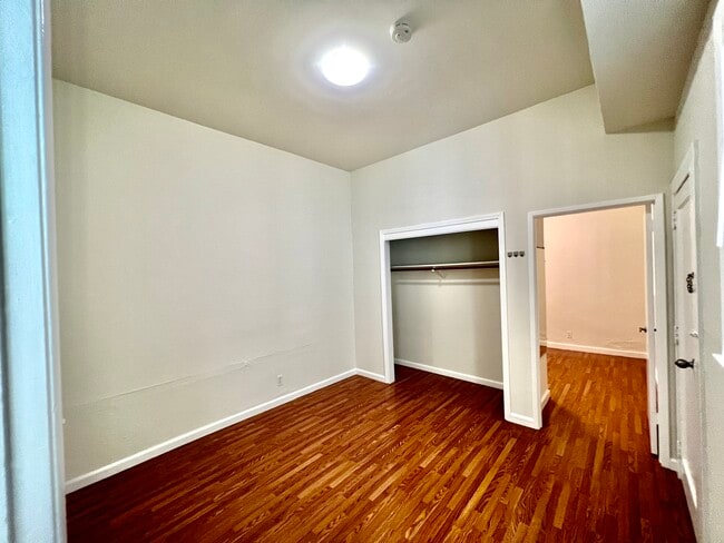 Photo - 42 Varennes Unit 42