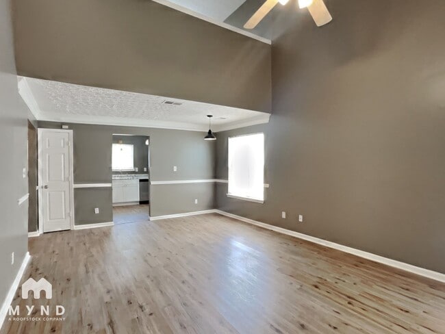 Photo - 107 Bridge View Dr