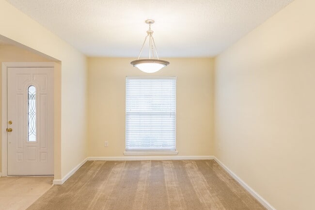 Photo - 409 Sweet Jasmine Way