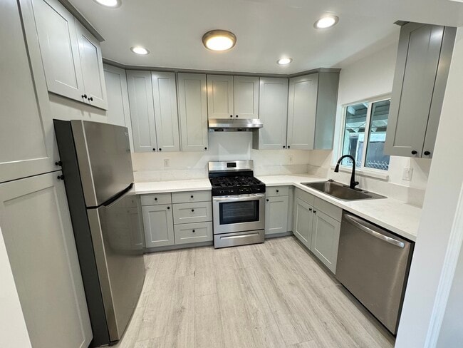 3031 Langford Pl Unidad B