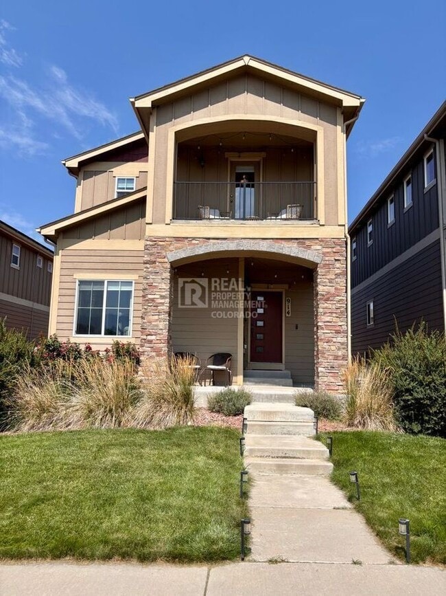 Building Photo - 914 Antrim Loop