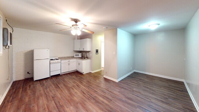 Photo - 80 West Lane