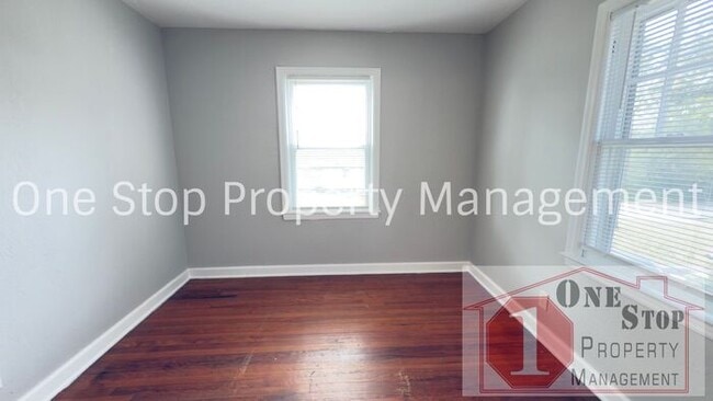 Photo - Beautiful 3 Bedroom 1 Bathroom Home in Kan...