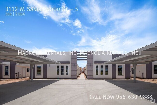 Building Photo - 1st Month Free with 13 Month Lease Unit 5 Rental