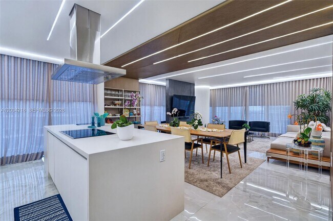 Photo - 300 Sunny Isles Blvd Unidad 4-1902