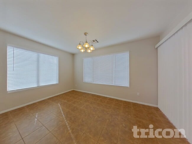 Photo - 17220 N Wavyleaf Ave