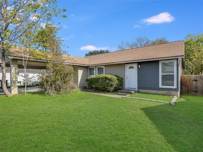 Building Photo - 10701 Lanshire Dr