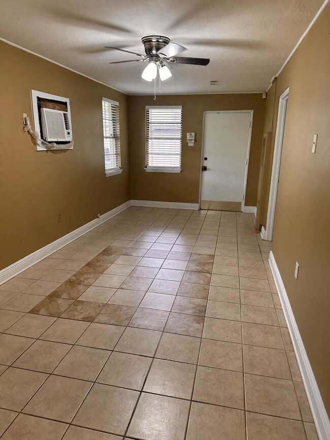 Photo - 1356 N 23rd St