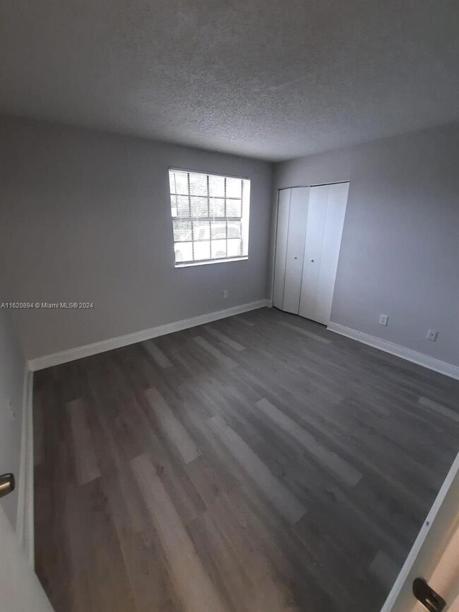 Photo - 1400 Jefferson Dr