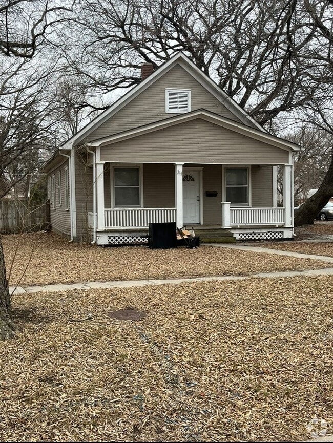 Building Photo - $795 - 2 bed 1 bath - Single Family Home