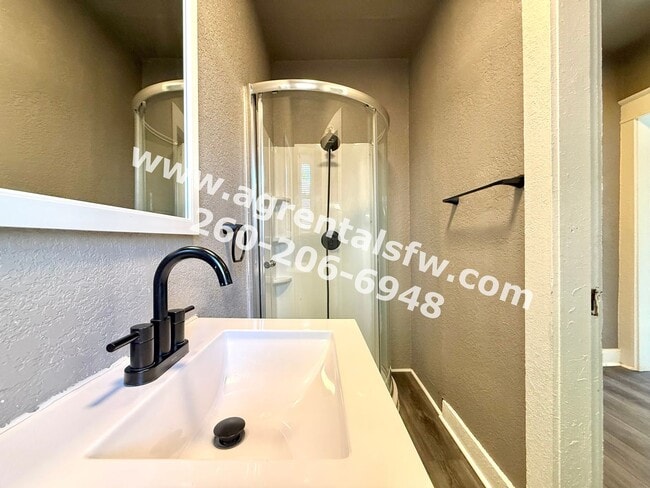 Photo - 1512 Taylor St Unit #2