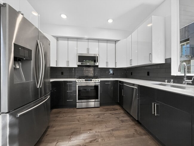 Photo - 809 NW 52nd St