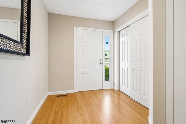 606 Park Pl Unit 606