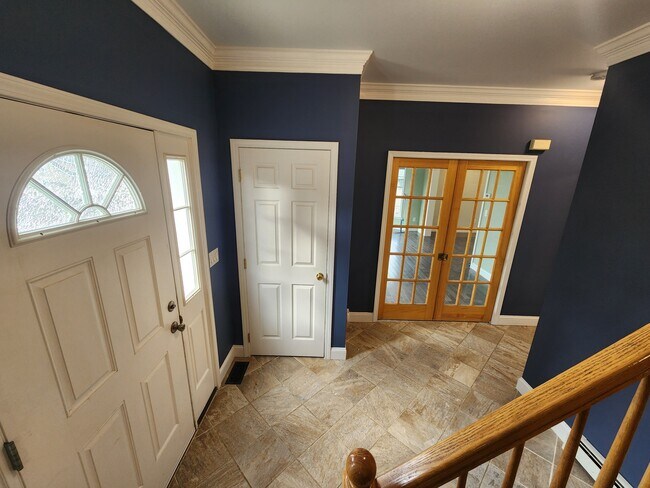 Photo - 30 Mary Ann Way