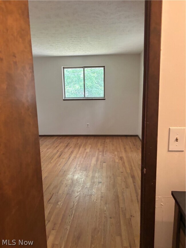 Photo - 4585 Wilburn Dr