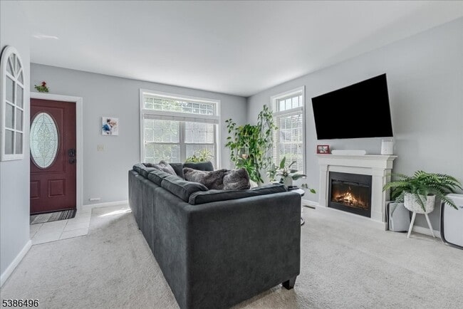 Photo - 15 Center Ave Unidad 2