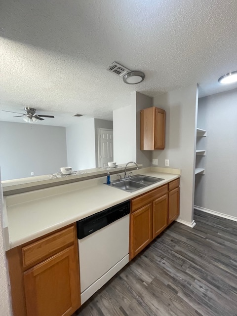 Photo - 700 Hercules Ln Unit 700 Hercules Ln  #215