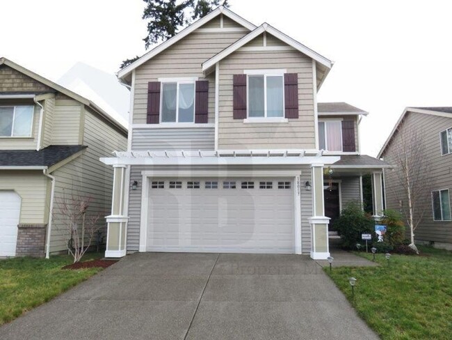Beautiful Home located in a gated communit... - Beautiful Home located in a gated communit...