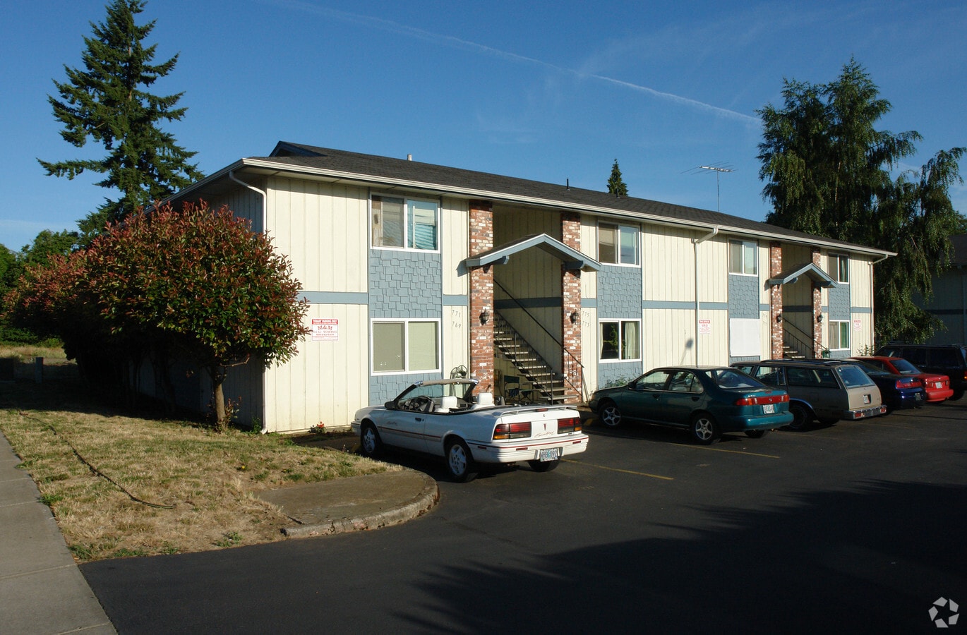 la maison apartments - la maison apartments