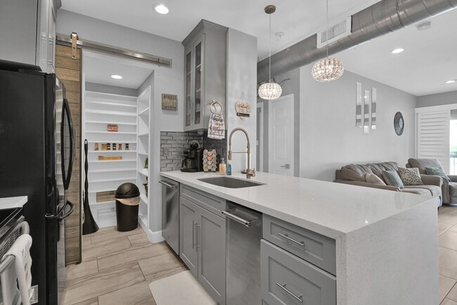 Photo - 12800 Melville Dr Unit B110