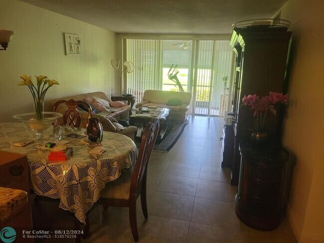 Photo - 2601 S Palm Aire Dr Unit 111