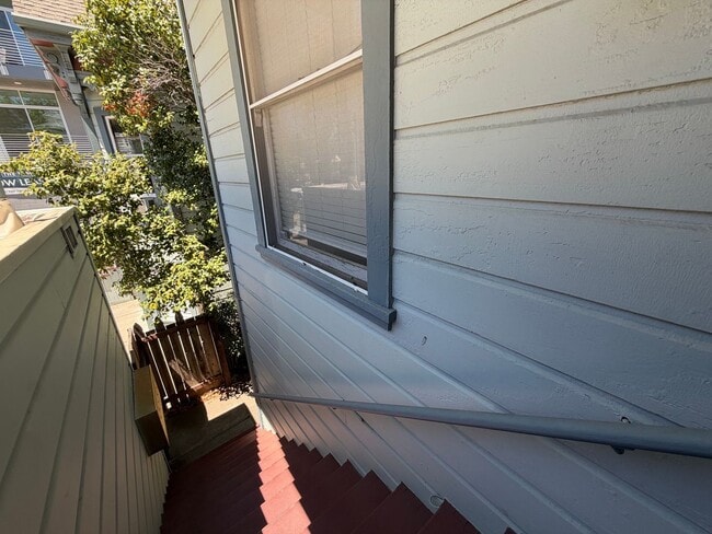 Photo - Updated & Spacious 1-Bedroom Apartment in Downtown Sacramento – Prime J Street Location