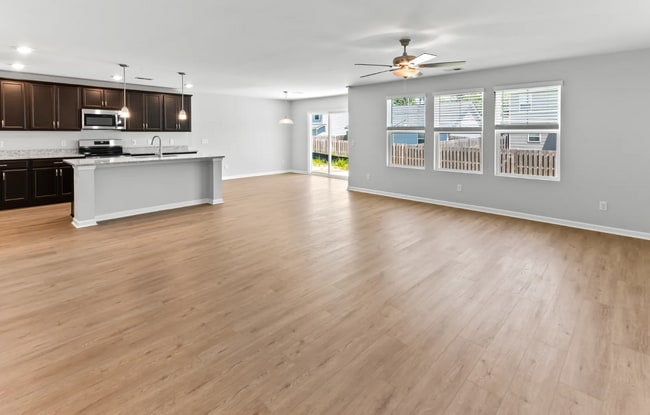 Photo - 248 Justify Ave