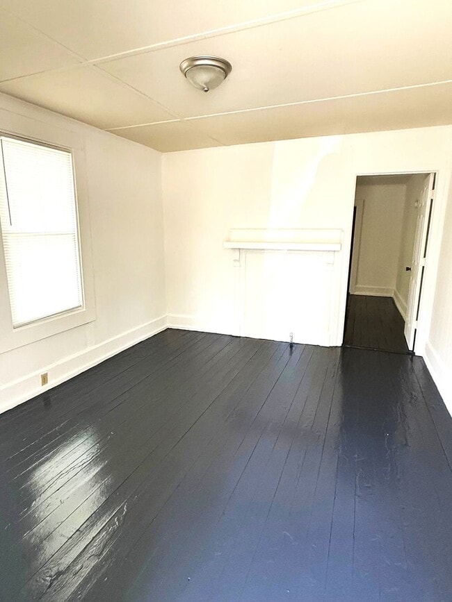 Photo - 1500 W 4th St Unit 1500-C