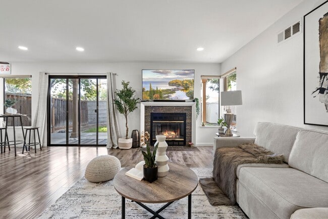 Photo - 874 Cherry Glen Cir