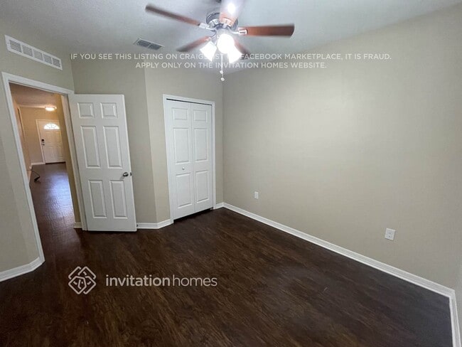 Photo - 13433 Warba Ave